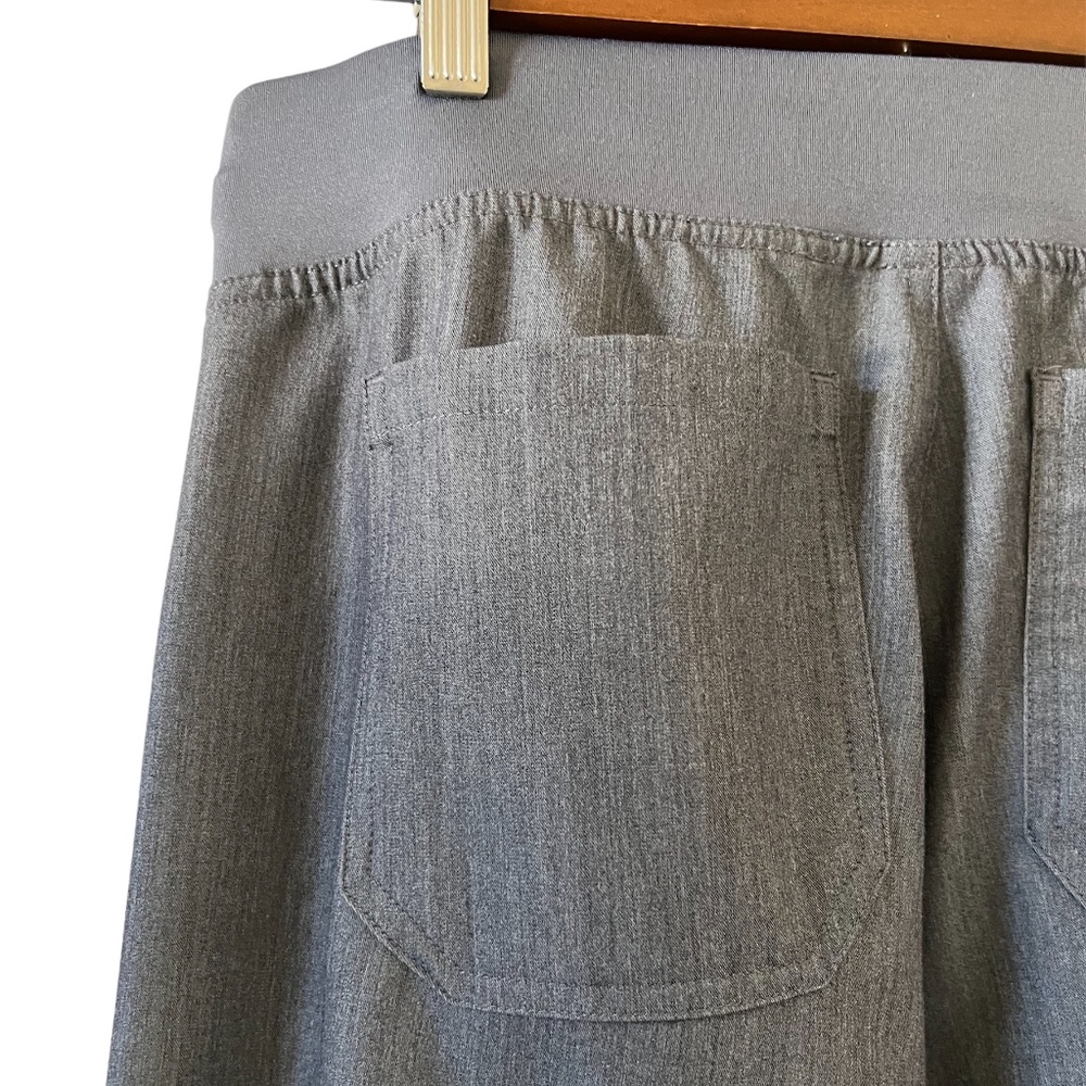 Figs Technical Collection Livingston Basic Scrub … - image 8